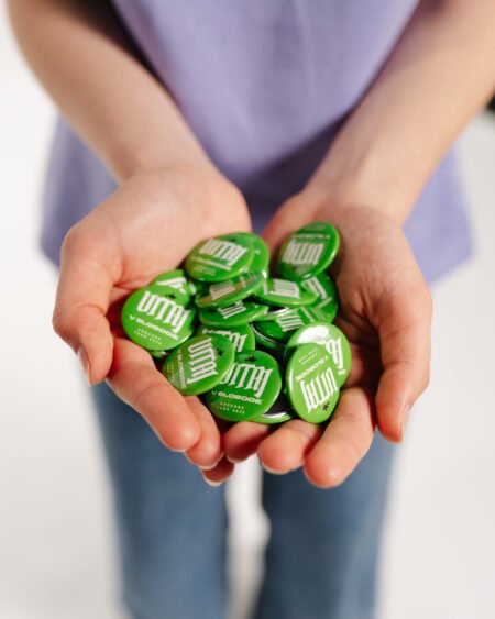 VITAJ V SLOBODE | odznak